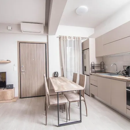 Spacious Family House With Garden - 5 Min Walk To Villa