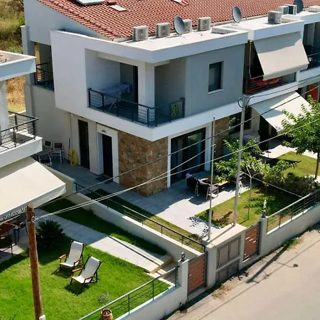Villa Family In *