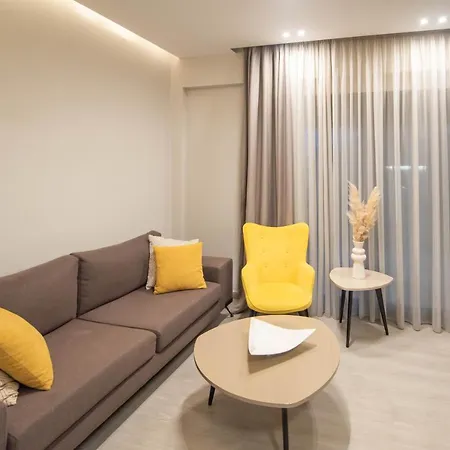 Spacious Family House With Garden - 5 Min Walk To Vilă
